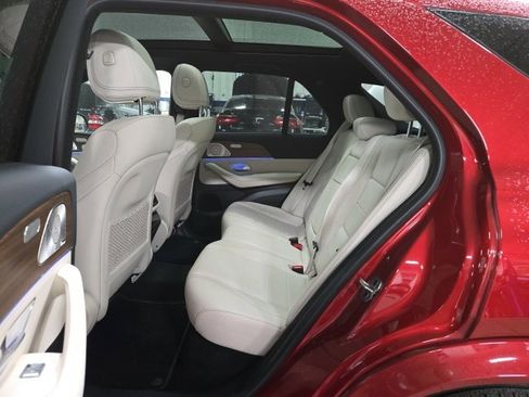 Certified 2025 Mercedes-Benz GLE 450e 4MATIC image 8