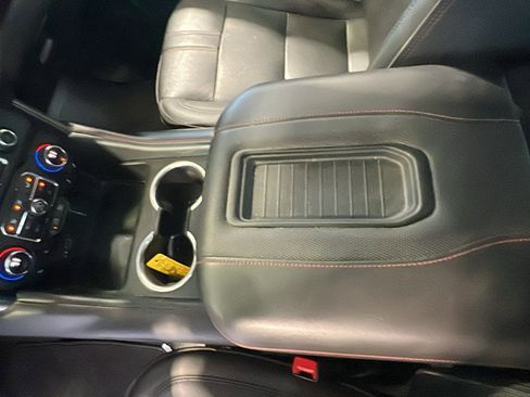 Used 2022 Chevrolet Tahoe RST w/ Sport Performance Package AWD/4WD image 12