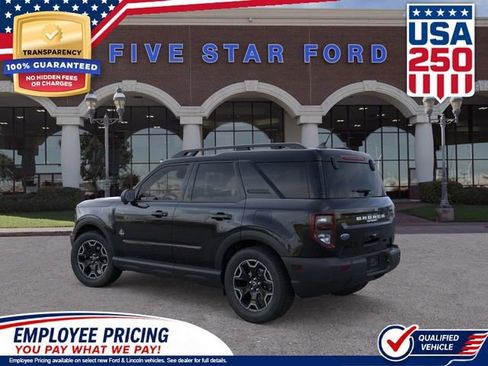New 2025 Ford Bronco Sport Outer Banks w/ Outer Banks Tech Package+ AWD/4WD image 4