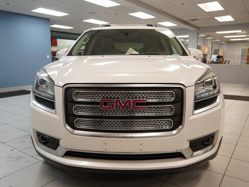 Used 2017 GMC Acadia Limited SLT image 18