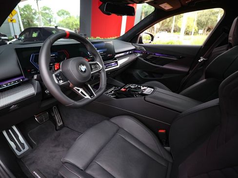 Used 2026 BMW M5 Touring w/ M Driver's Package AWD/4WD image 36