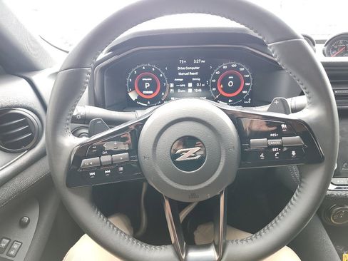 Used 2024 Nissan Z Sport w/ Floor Mat Package RWD image 20
