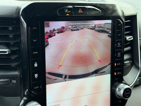 Used 2025 RAM 1500 Laramie image 19