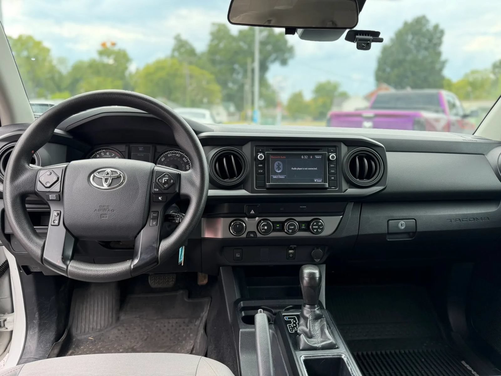 Used 2019 Toyota Tacoma SR AWD/4WD image 11