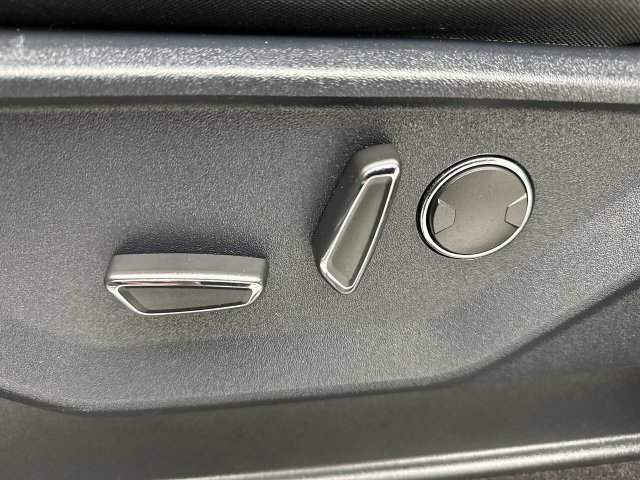 Used 2021 Ford F150 XLT w/ Equipment Group 302A High AWD/4WD image 12