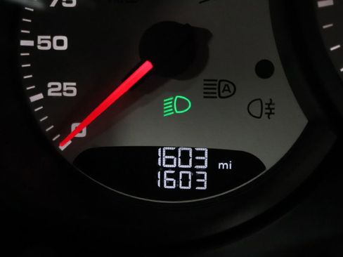 Used 2024 Porsche 718 Cayman S image 28