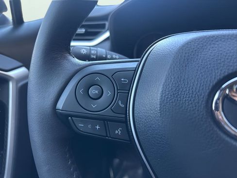 Used 2023 Toyota RAV4 XLE Premium image 36