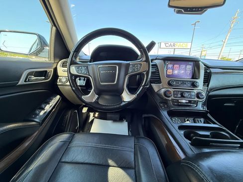 Used 2019 GMC Yukon Denali AWD/4WD image 27