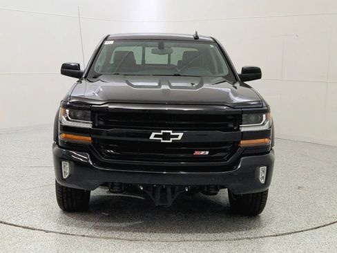 Used 2018 Chevrolet Silverado 1500 LT w/ All Star Edition image 2