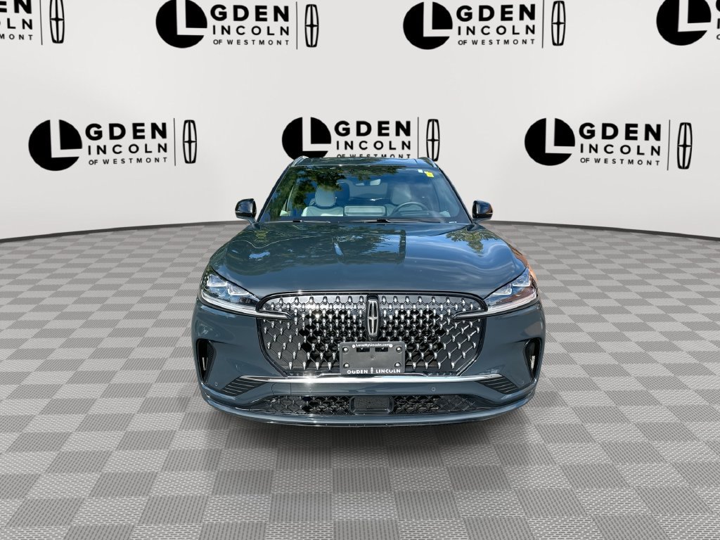 Used 2026 Lincoln Aviator Black Label AWD/4WD image 3