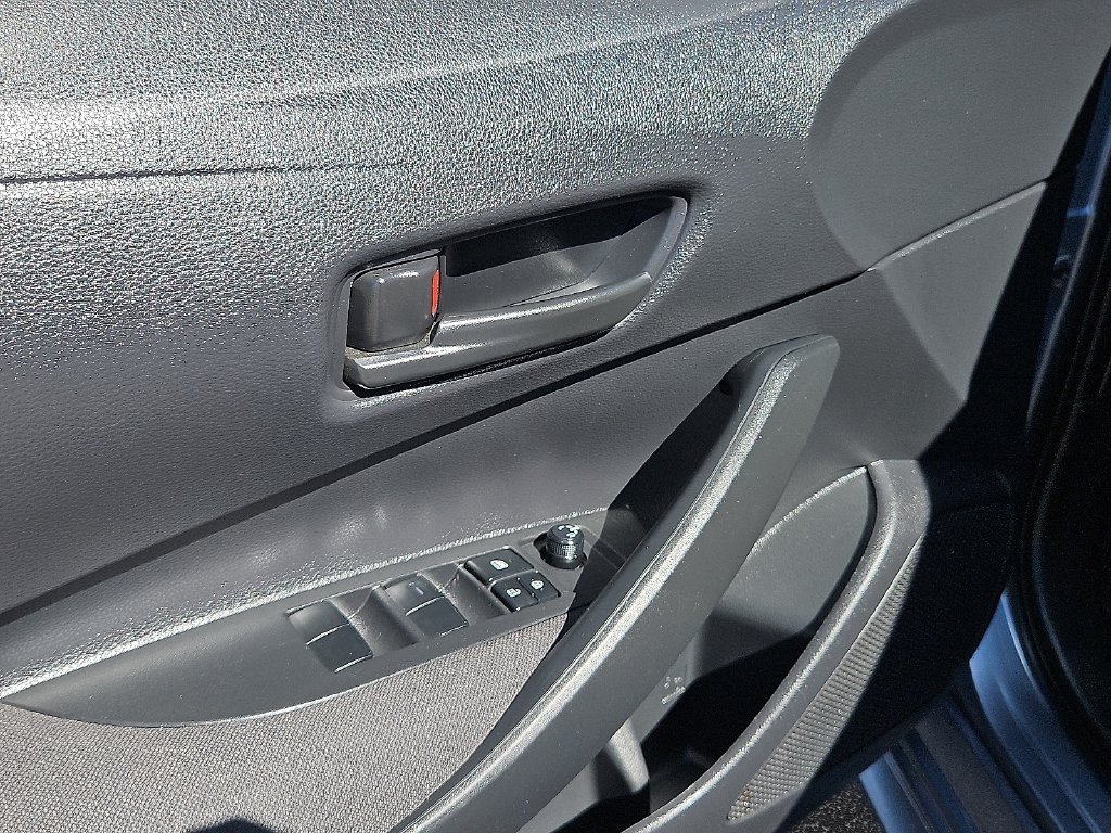 Used 2024 Toyota Corolla LE FWD image 12