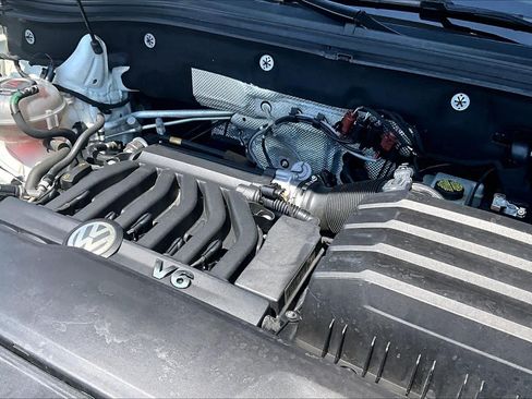 Used 2019 Volkswagen Atlas SEL AWD/4WD image 31