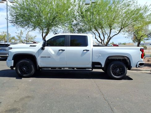 Used 2024 Chevrolet Silverado 3500 LT w/ Z71 Sport Edition AWD/4WD image 2
