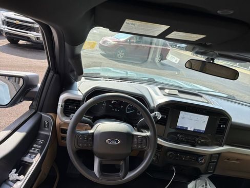Used 2023 Ford F150 XLT AWD/4WD image 13