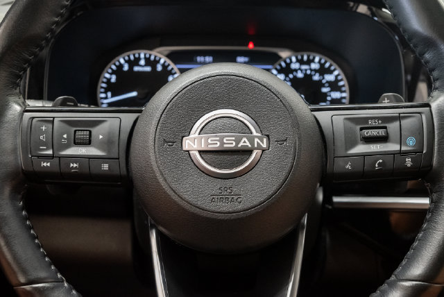 Used 2024 Nissan Pathfinder SL w/ SL Premium Package AWD/4WD image 14