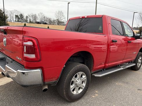 Used 2024 RAM 2500 Big Horn w/ Safety Group image 8
