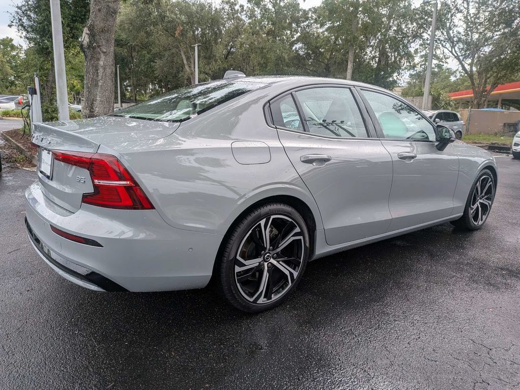 Certified 2024 Volvo S60 B5 Plus w/ Climate Package FWD image 6