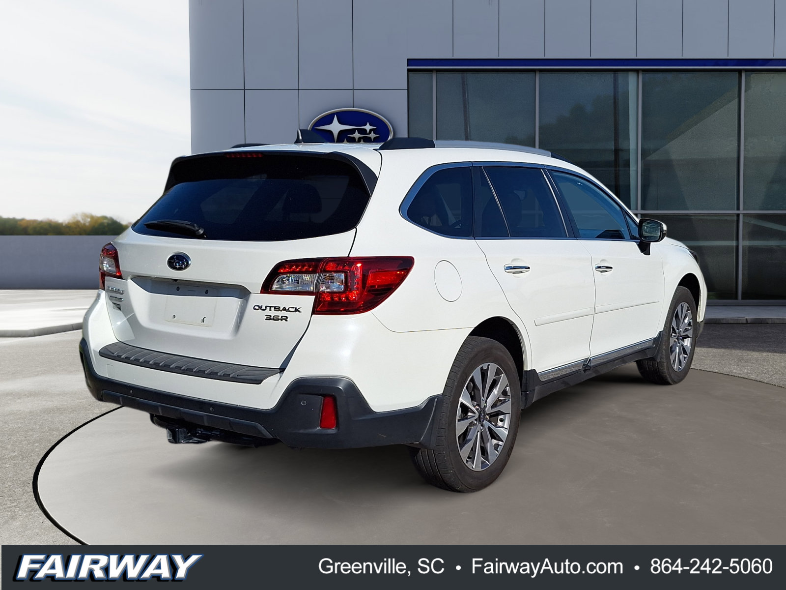 Used 2019 Subaru Outback 3.6R Touring w/ Popular Package #3A AWD/4WD image 7