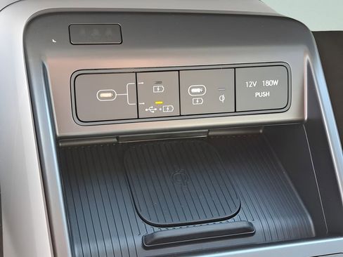 New 2026 Hyundai Kona SEL Premium AWD/4WD image 24
