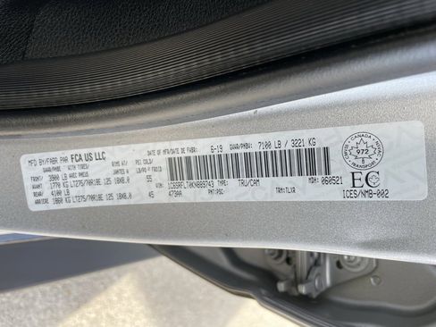 Used 2019 RAM 1500 Rebel image 34