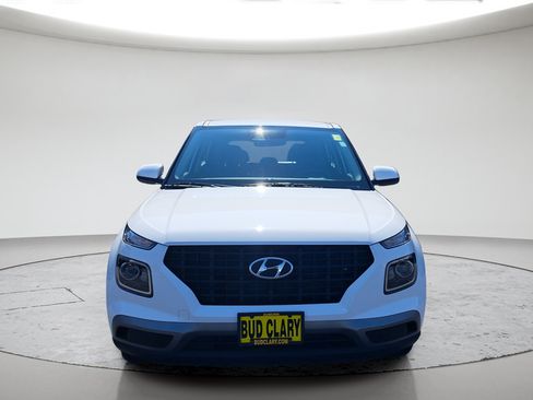 Used 2026 Hyundai Venue SE FWD image 8