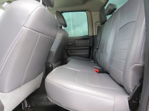 Used 2018 RAM 1500 Tradesman RWD image 12