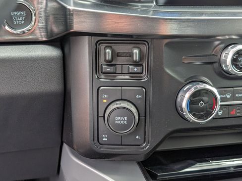 New 2026 Ford F350 Lariat w/ Black Appearance Package image 26