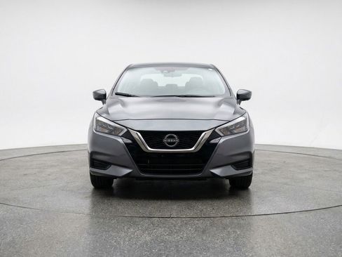 Used 2025 Nissan Versa SV image 1