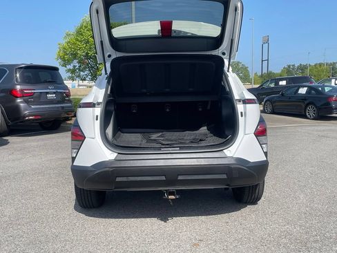 Used 2024 Hyundai Kona SEL FWD image 7