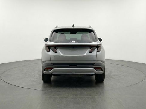 Used 2025 Hyundai Tucson SEL AWD/4WD image 7
