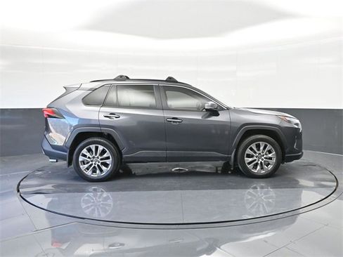 Used 2023 Toyota RAV4 Limited image 26