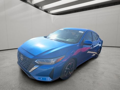 Used 2024 Nissan Sentra SV w/ All-Weather Package image 2