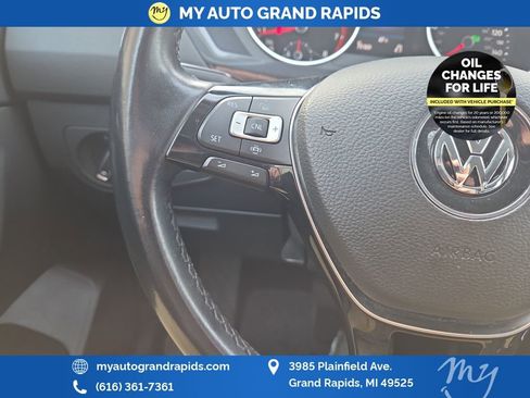 Used 2019 Volkswagen Tiguan SEL image 15