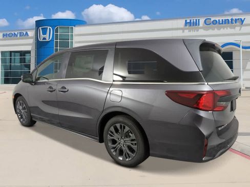 New 2026 Honda Odyssey Touring image 2