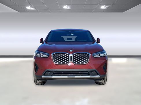 Certified 2023 BMW X4 xDrive30i w/ Premium Package image 6