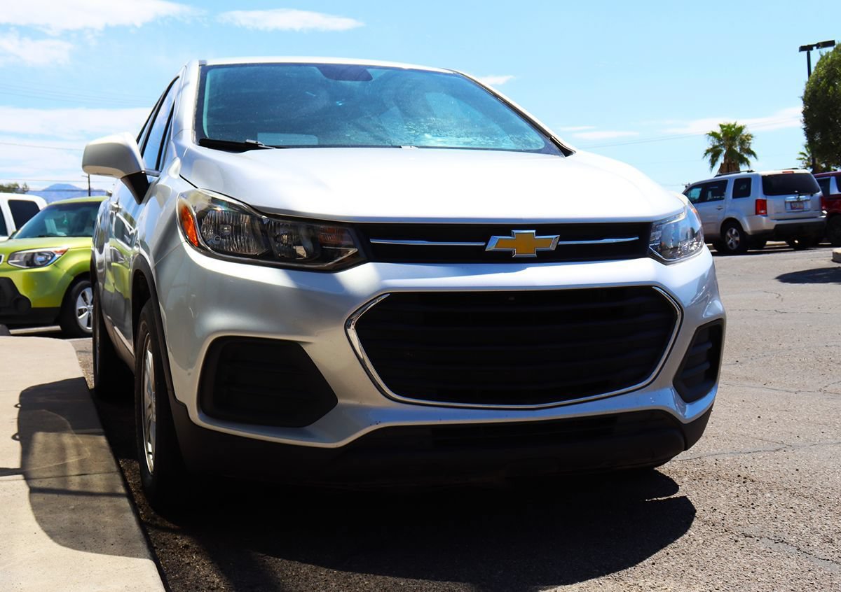 Used 2020 Chevrolet Trax LS w/ Tint and Cruise Package FWD image 18
