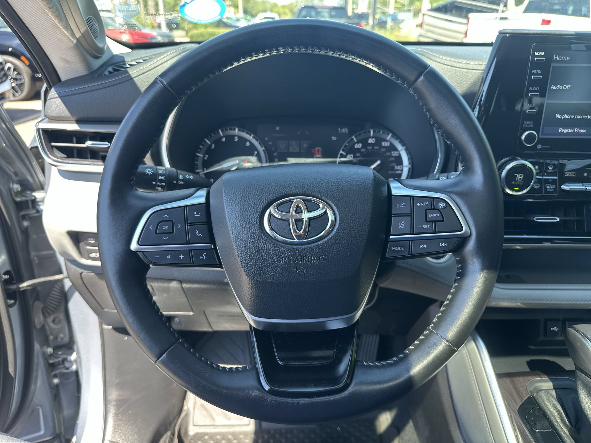 Used 2021 Toyota Highlander Limited AWD/4WD image 14