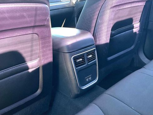 Used 2019 Chrysler 300 Touring w/ Sport Appearance Package image 25