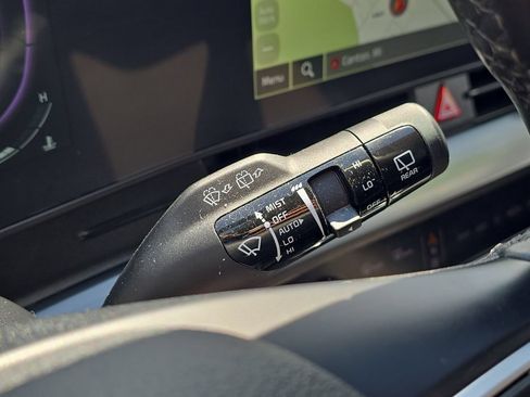 Certified 2024 Kia Sportage EX FWD image 14