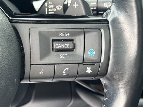 Used 2023 Nissan Pathfinder Platinum AWD/4WD image 50