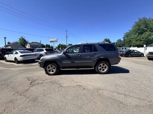 Used 2003 Toyota 4Runner Limited AWD/4WD image 34