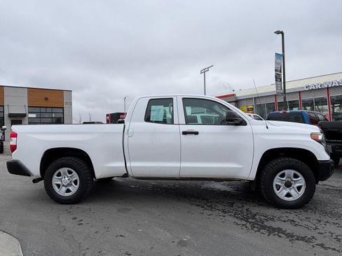 Used 2018 Toyota Tundra SR AWD/4WD image 5