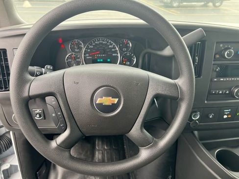 New 2025 Chevrolet Express 2500 Work Van w/ Driver Convenience Package image 10