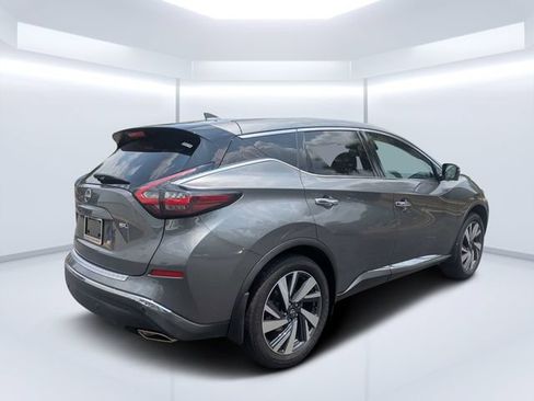 Used 2023 Nissan Murano SL w/ SL Moonroof Package FWD image 3
