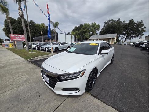 Used 2019 Honda Accord Sport image 1