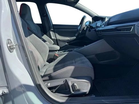 Used 2022 Volkswagen GTI S image 12