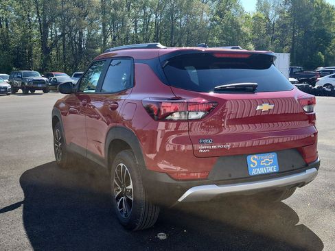 New 2026 Chevrolet TrailBlazer LT AWD/4WD image 3