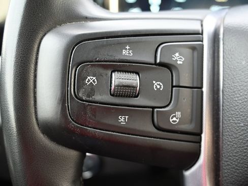 Used 2024 GMC Sierra 1500 SLT image 9