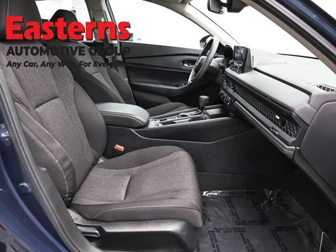 Used 2025 Honda Accord SE image 25