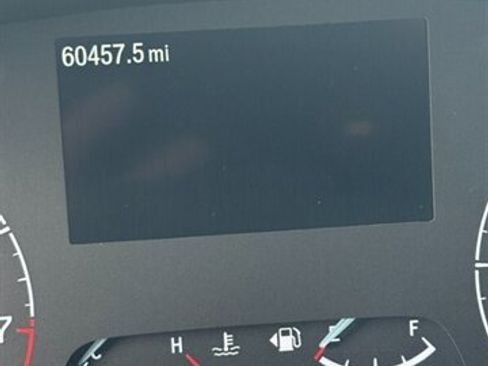 Used 2023 Ford Transit 350 XLT image 21